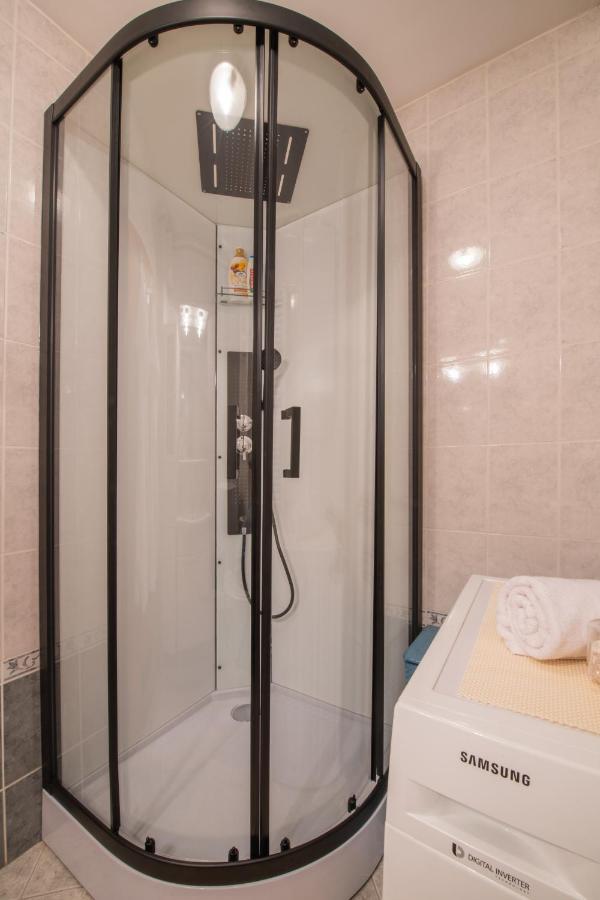 Apartman Silvija Osijek Exterior foto
